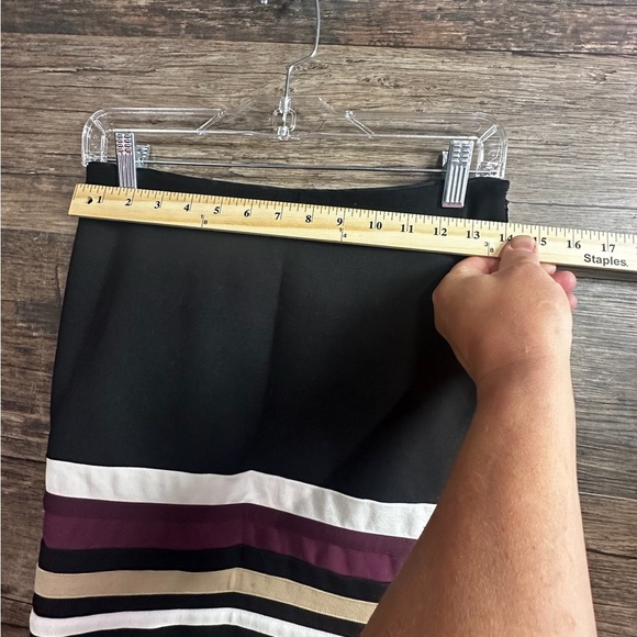 White House Black Market Black and White Mini Pencil Striped Skirt - Picture 2 of 8